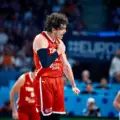 EuroBasket 2025: Σούπερ εμφάνιση Όσμαν και άνετη νίκη για τη Τουρκία