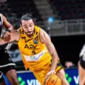 Ρίγα – ΑΕΚ 53-69: Νικηφόρο ντεμπούτο για την Ένωση με πρωταγωνιστή τον Κατσίβελη