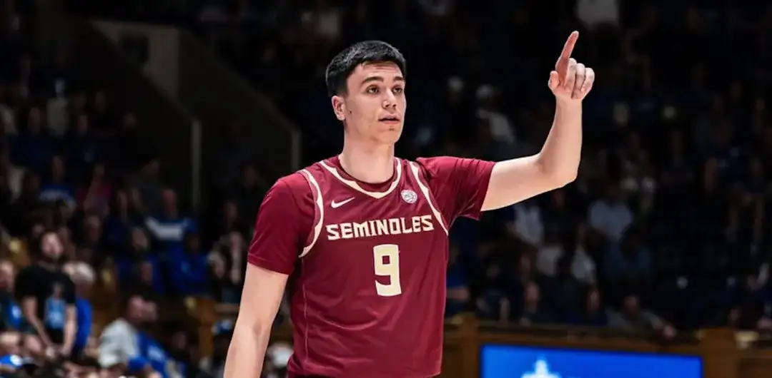 ΤΑΣΟΣ ΡΟΖΑΚΕΑΣ