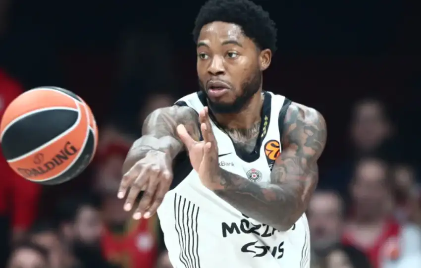 Ταϊρίκ Τζόουνς