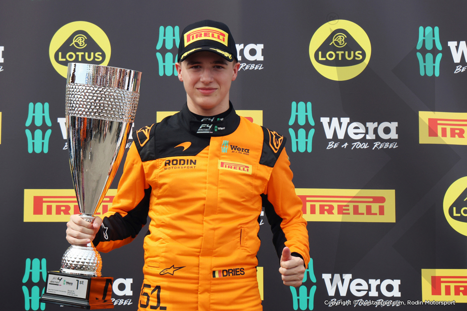 Verstappen, McLaren, Dries Van Langendonck