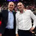 Ολυμπιακός σε Γιαννακόπουλο: «Αν επιστραφούν τα πραγματικά κλεμμένα, η τροπαιοθήκη σας θα γεμίσει αράχνες»